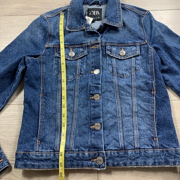 Zara Dark Wash Denim Jean Jacket - Picture 9 of 11
